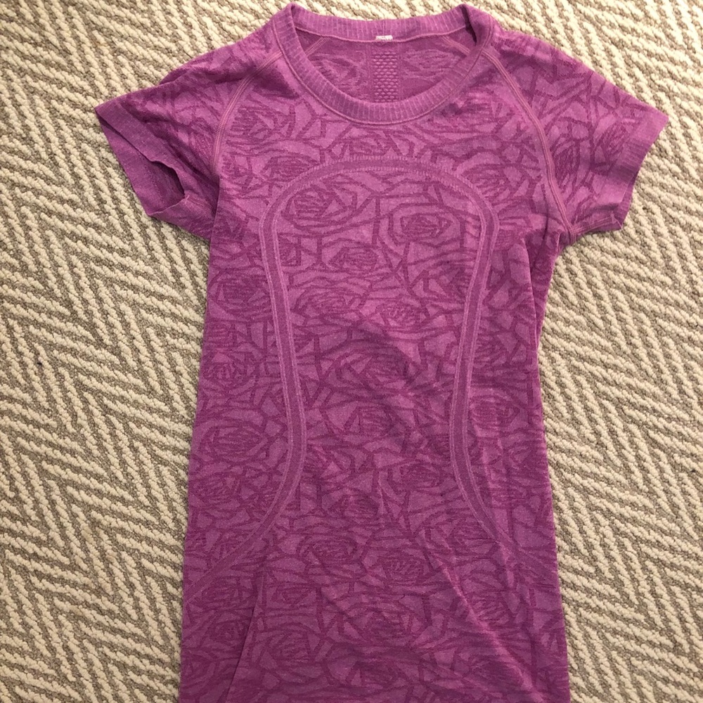 Lululemon swiftly tech